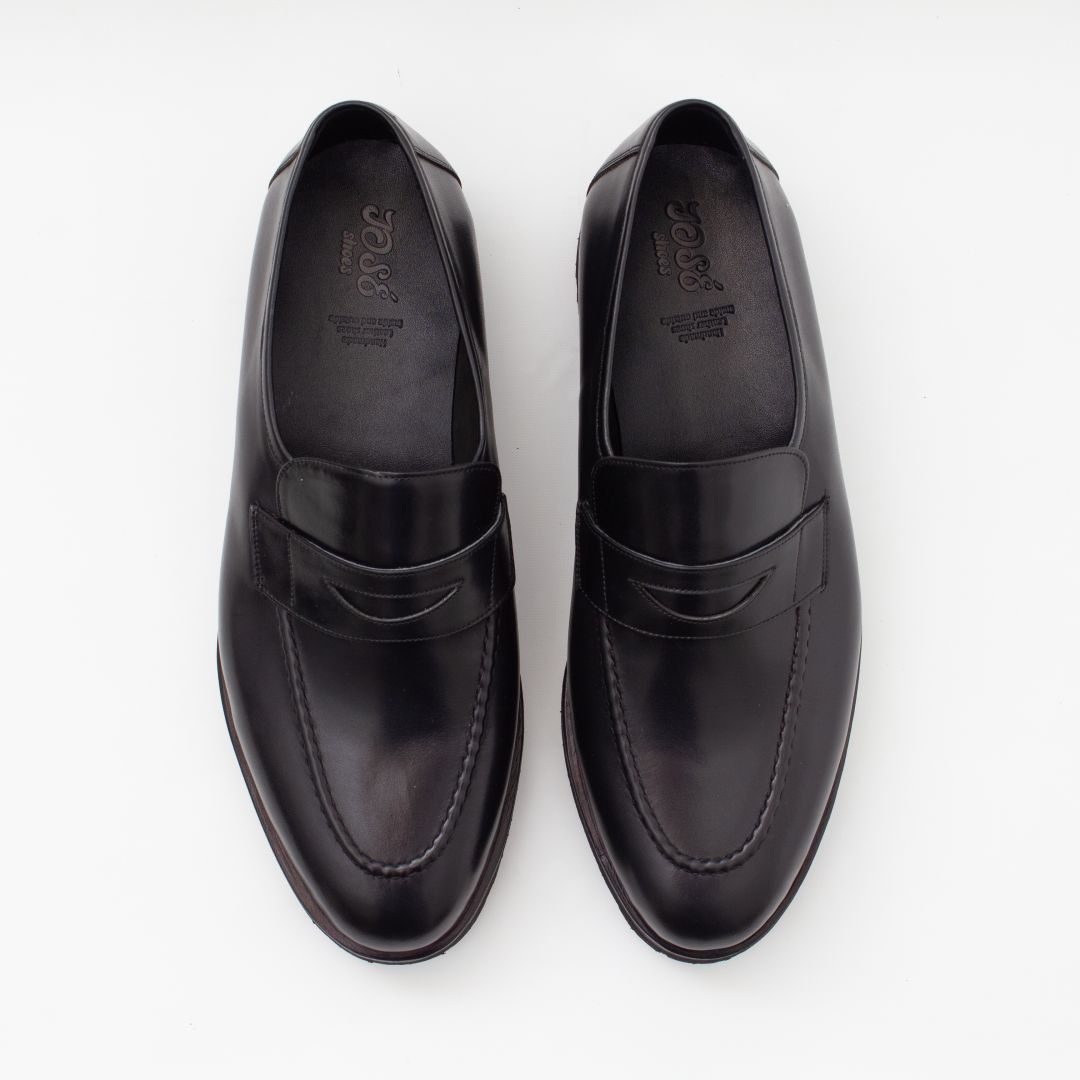 mocasin-track-24